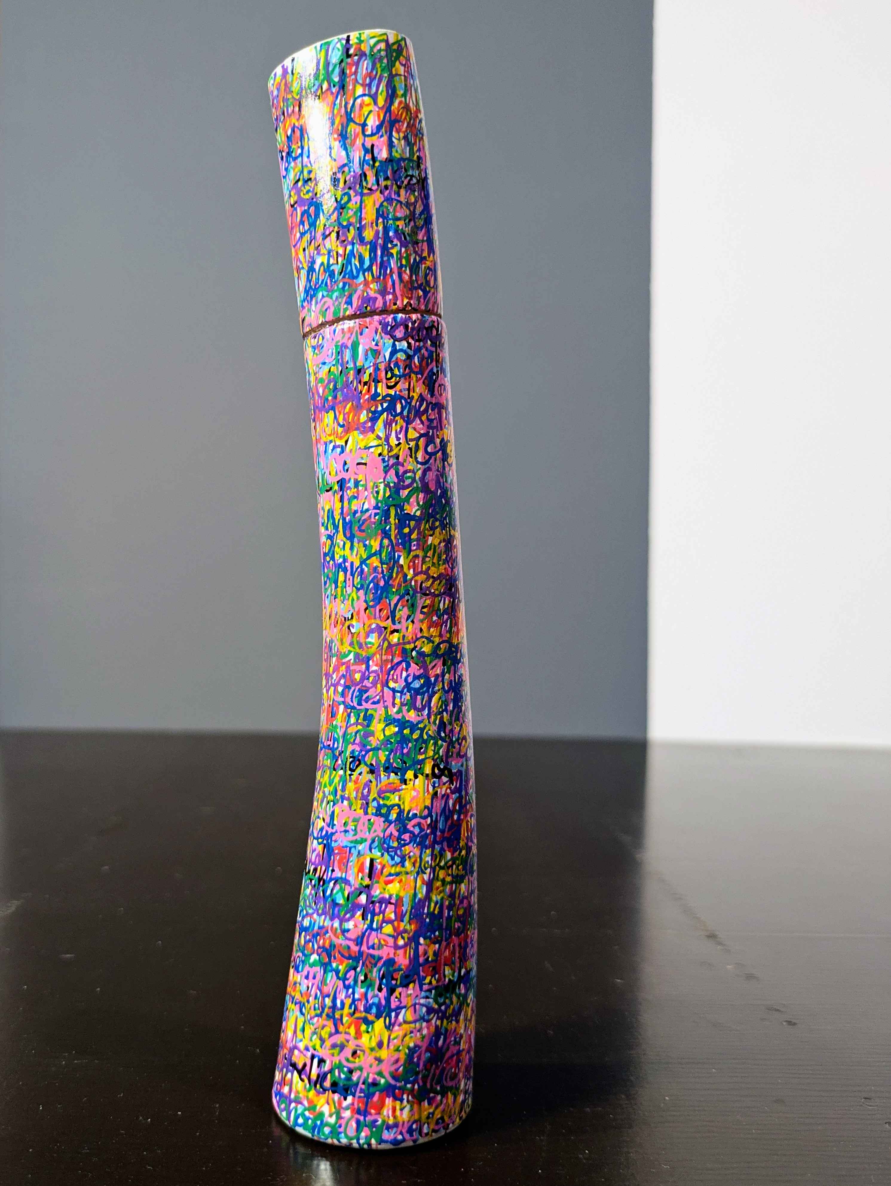 Bouteille de parfum FLOWER by KENZO– Pièce unique peinte à la main