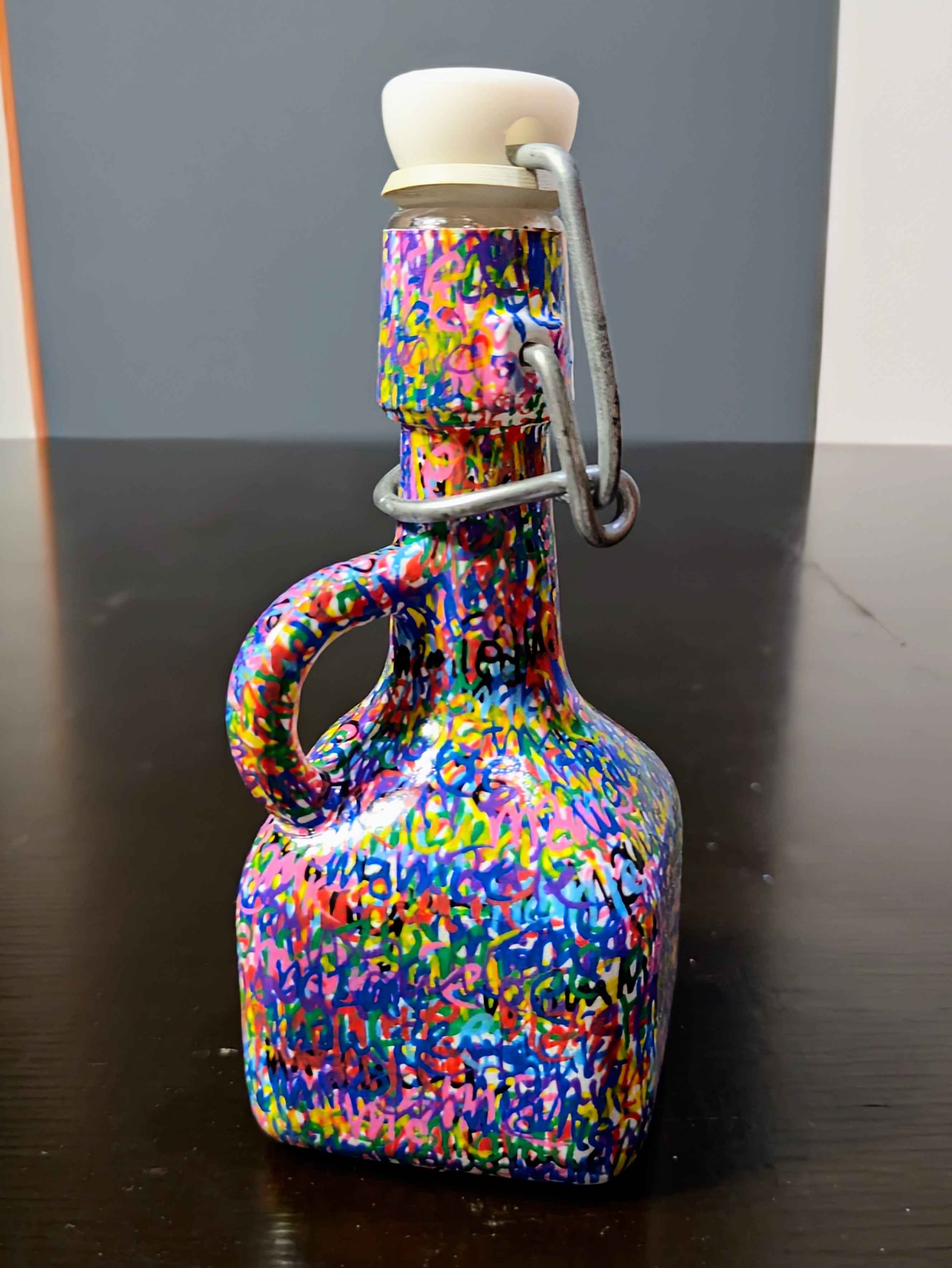 Bouteille de parfum FANTAISIE – Pièce unique peinte à la main