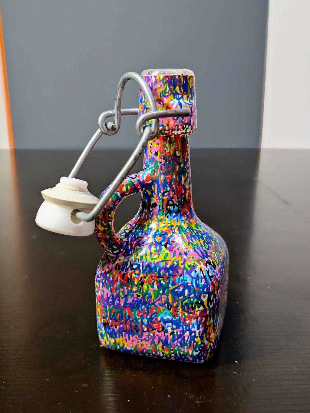 Bouteille de parfum FANTAISIE – Pièce unique peinte à la main