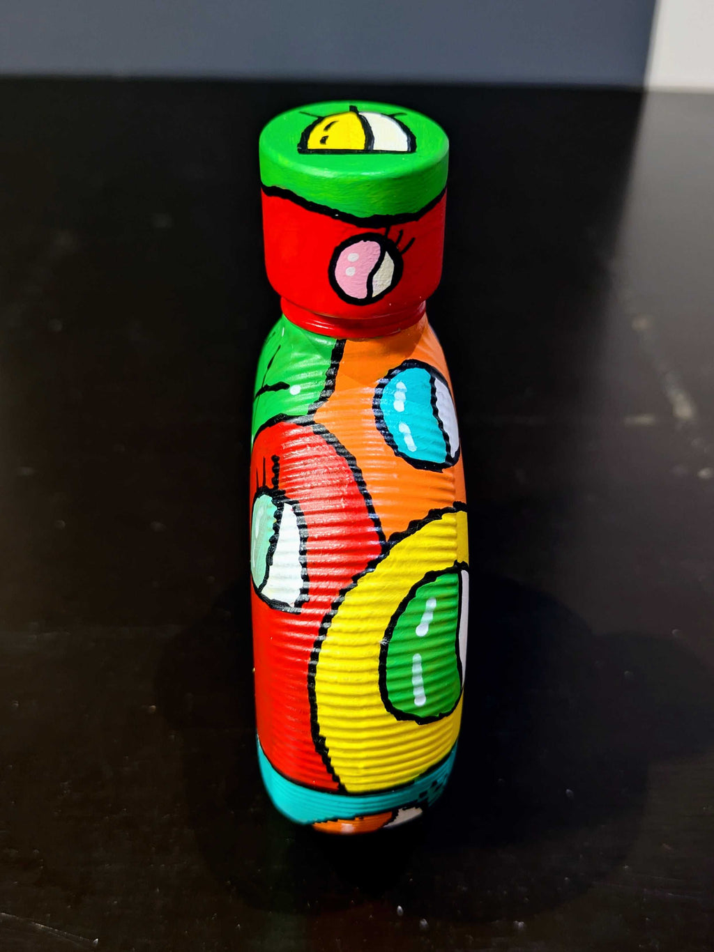 Bouteille de parfum MADEMOISELLE by ROCHAS – Pièce unique peinte à la main