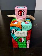 Bouteille de parfum MISS DIOR by DIOR custom – Pièce unique peinte à la main