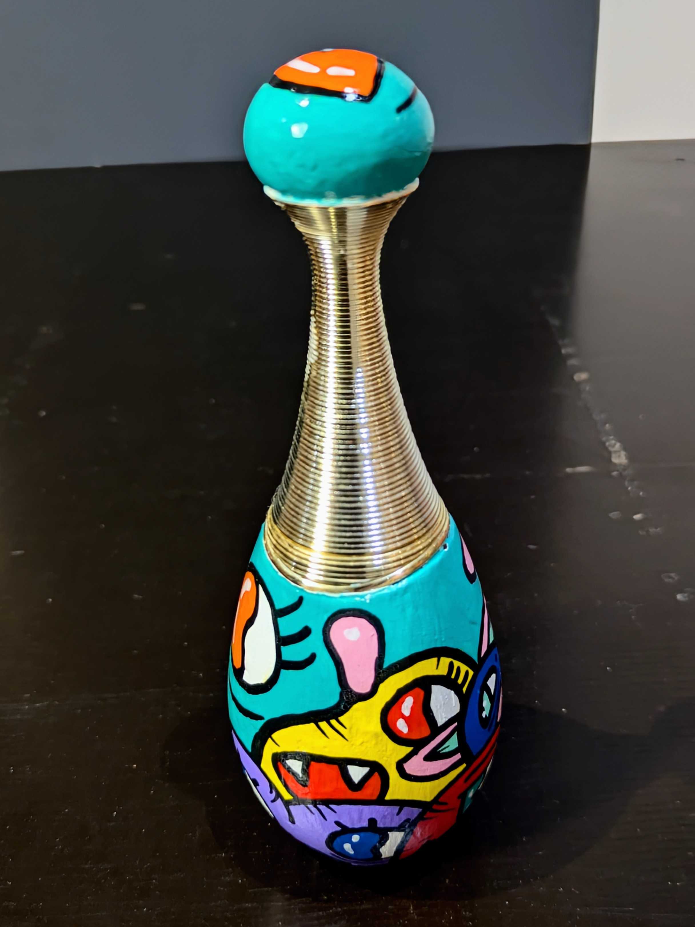 Bouteille de parfum J'ADORE by DIOR custom – Pièce unique peinte à la main